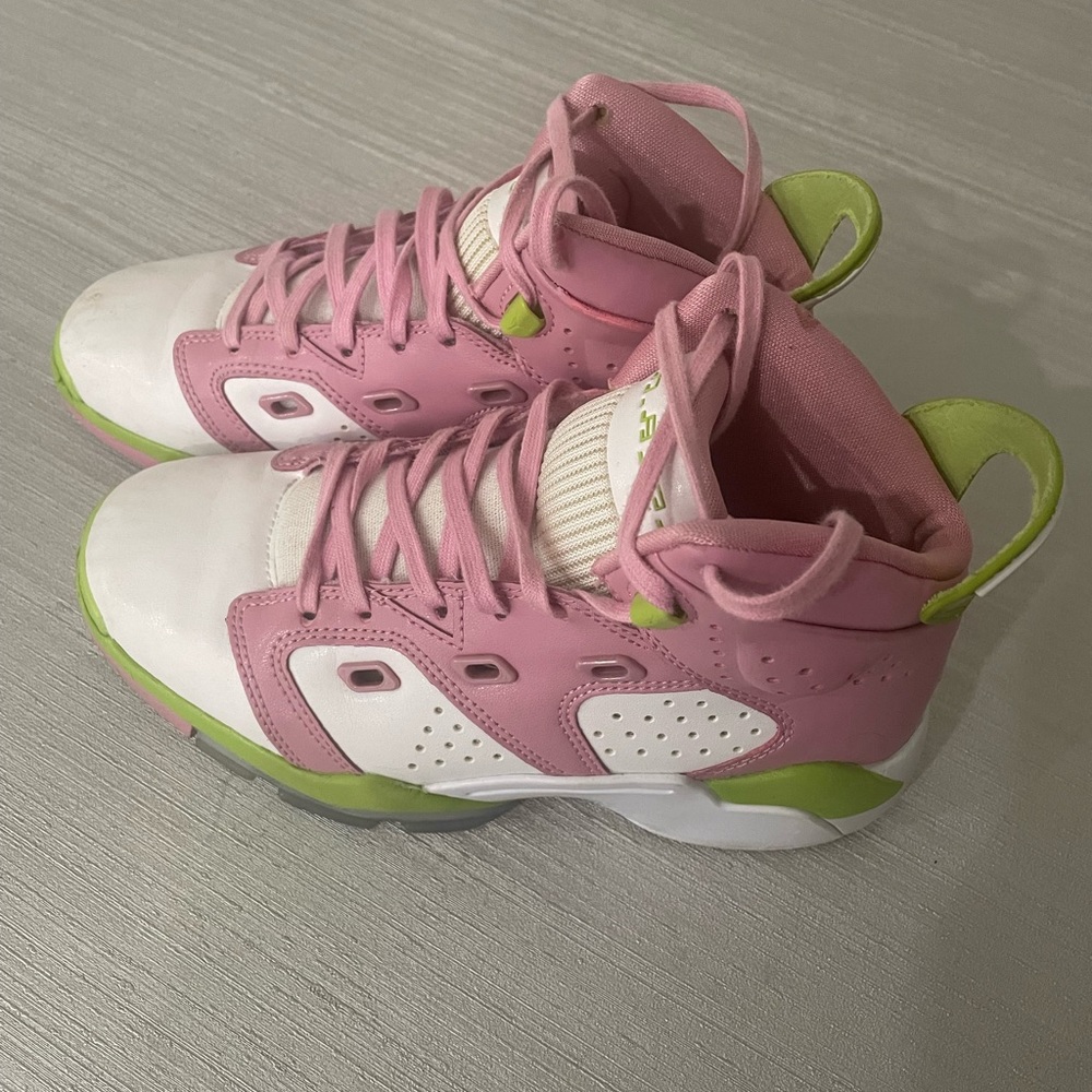Jordan Sneakers